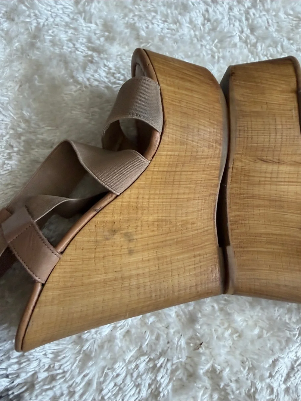 Steve Madden Beige/Tan Platform Wedge Sandals. Pre owned. Signs of wear.